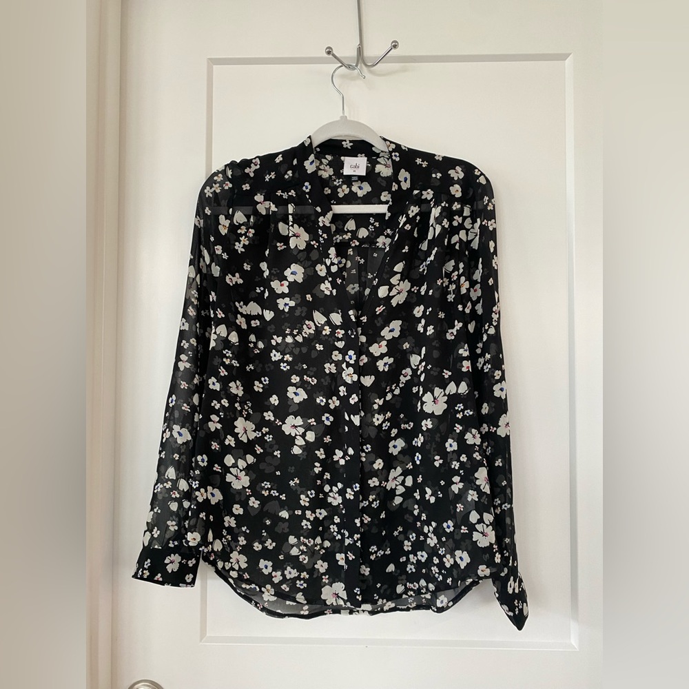 Cabi Floral Long Sleeve Blouse Size Medium